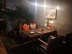 -HIGH FIVE哈福手工汉堡(桂林路店)