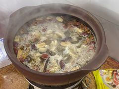 -威邵鸡煲(西华路总店)