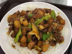 咖喱牛肉-天津医科大学学生食堂
