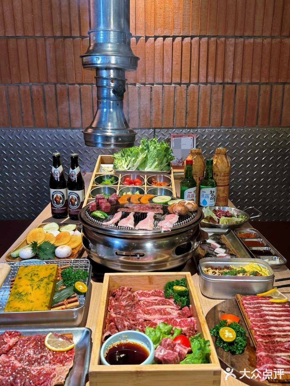 下雪的重庆，感受这口蜂蜡五花肉带来的快乐！