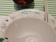 -桂满陇·蟹黄小笼汤包(中山公园店)