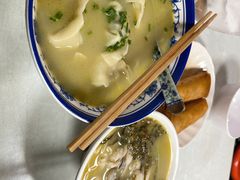 -明呈黄鱼面馆(斜土路店)