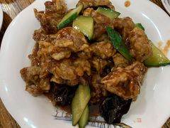 焦溜肥肠-红实家常菜(静安里店)