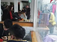 -张阿三馄饨店