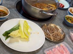 -罗二娘·鲜切牛自助火锅(罗湖东门步行街店)
