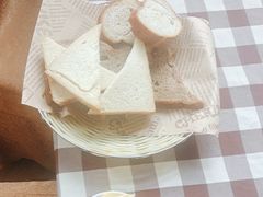 -起士林西餐厅(东经路店)