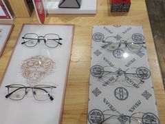 -肆兮眼镜·蔡司·徕卡战略合作店(大坪店)