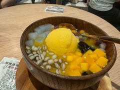 -杏甜品(尖沙咀加拿分道店)