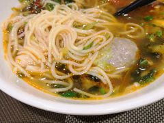 -安徽饭店·白鹭阁自助餐厅(梅山路店)