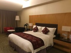-天津滨海圣光皇冠假日酒店