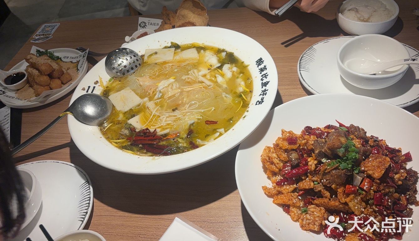 这家店好多帅哥！！！！