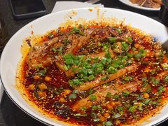 -万重锦·人文川菜馆(骡马市店)