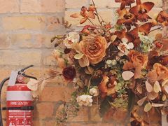 -FLOVIE FLORIST CAFE