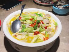 -新白鹿餐厅(金鹰新街口店)