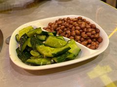 -沪上名羊天下•烤羊腿•东北烧烤•小龙虾(浦东直营总店)