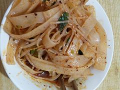 -钰园秦镇米皮(长安西路三兴园店)