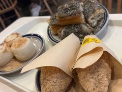 -正南齐北·老街糯米团(洪崖洞店)