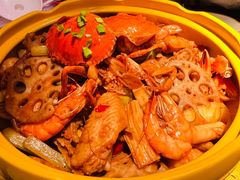 -多嘴超级肉蟹煲(中街恒隆故宫店)