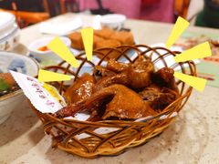 玻璃脆皮乳鸽-粤秀餐厅(国货店)