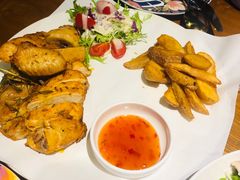 -JINNS锦时 steak&pizza(浸信会礼拜堂旧址店)