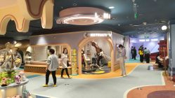 -奈尔宝家庭中心·亲子餐厅(北京东坝万达店)