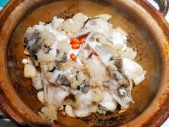 老山姜焗鱼头-原味田园·客家菜·土窑鸡(中航城君尚购物中心店)