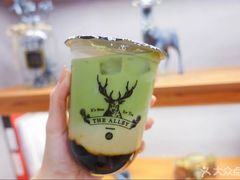 -THE ALLEY 鹿角巷(华润万象城店)