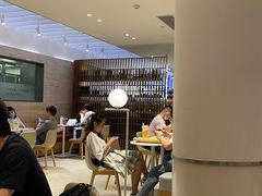 -奈雪的茶(花城汇中区PRO店)