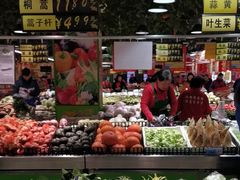 -聚宝隆购物中心(新昌街店)