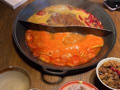 -萍姐火锅·公路夜市(武汉首店)