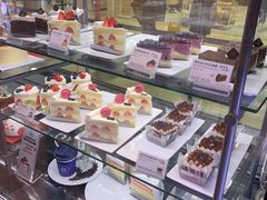 面包甜点陈列柜-巴黎贝甜(凯德MALL望京店)