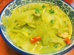 青番茄炒肉片-国生茶庄·地道农家菜团建活动