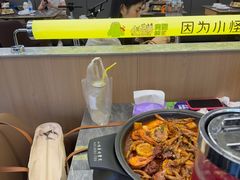 -徐记小怪兽肉蟹煲(中央大街店)