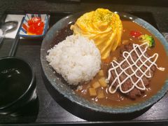 肯塔基牛肉饼咖喱蛋包饭-小隐·精酿小酒馆(荣广店)