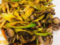 -臻鲜燕海鲜融合餐厅(金陵style店)