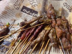-老街烧烤大排档·地道湖北菜·龙虾馆(汉口火车站店)