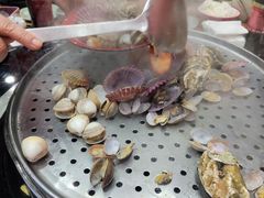 -边江铁锅炖鱼(振八街店)