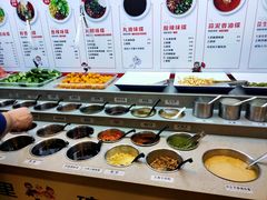 自助调料区-海底捞火锅(天津SM城市广场店)