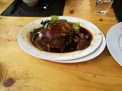 -绿光森林餐厅