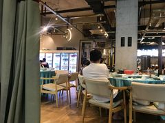 大堂-院8里·小乐园家常味川菜(鹭洲里店)