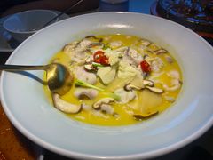 -蜜桃餐厅·伴山(绿宝广场店)