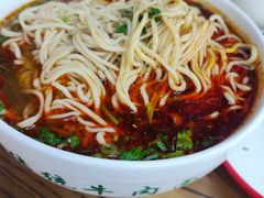 -陇上全荟兰州传统牛肉面(延吉路店)