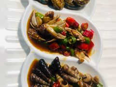 -乔家小院•本地小海鲜•非遗驴肉(万年泉路店)