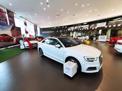 -成都华星名仕奥迪4S店(龙潭寺店)