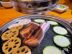 -唯成•韩国炭火烤肉 유성고기