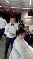-Miracle集简美发沙龙