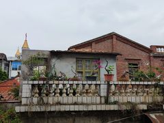 -巴浪鱼咖啡馆 Local Fish