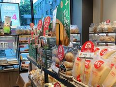 面包甜点陈列柜-85度C(上海茶陵北路店)