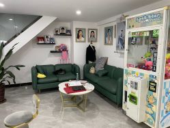 -定格摄影·轻奢定制写真馆