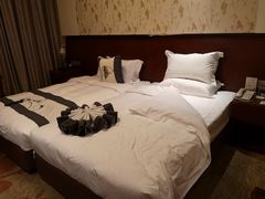 -杭州海华满陇度假酒店